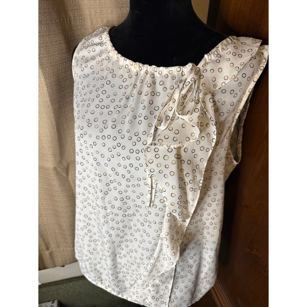LOFT Ruffle Front Blouse Women Medium White Polka Dot Excellent Sleeveless Top